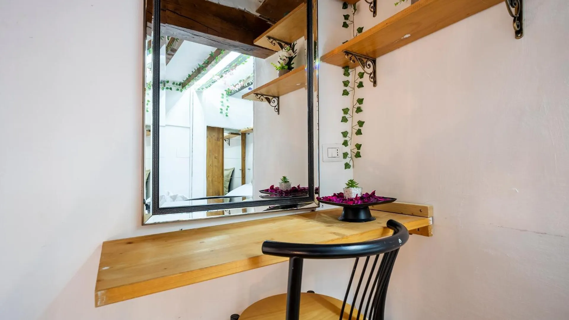 3 - Monolocale Caratteristico E Silenzioso Apartment Florence 0*,