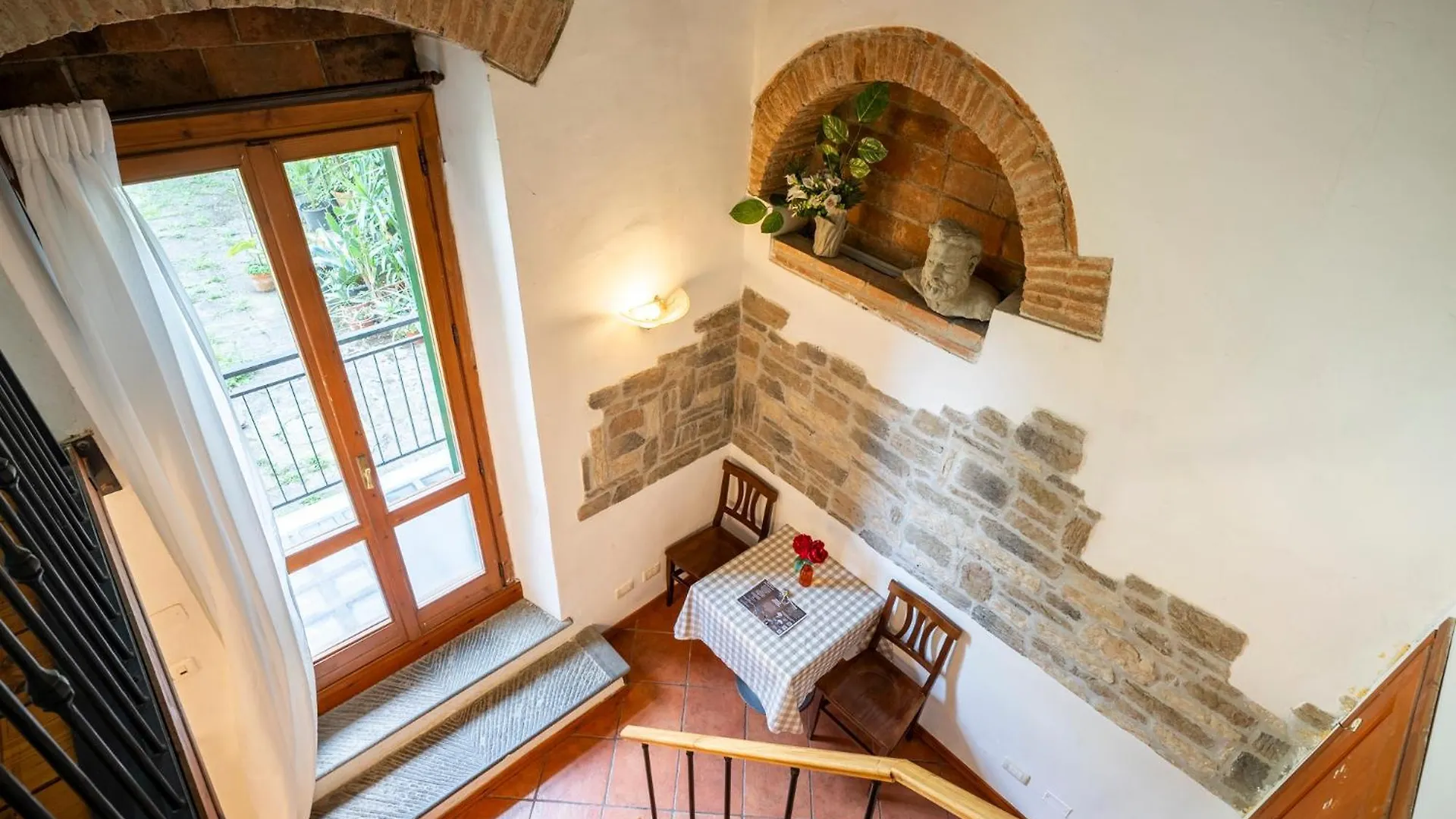 3 - Monolocale Caratteristico E Silenzioso Apartment Florence